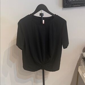 Amazon Black Short Sleeve Women's Top